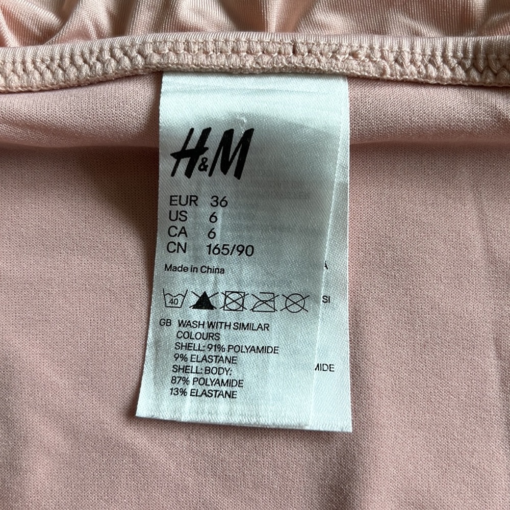 H&M Ruffle Blush Bikini Bottom - Picture 4 of 4
